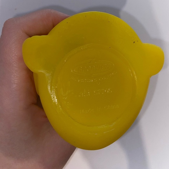 NYU Rubber Duck – Yellow with Purple Logo - Picture 6 of 6